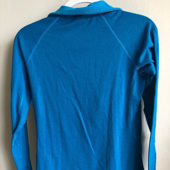 Patagonia Women's Bright Blue Capilene Jacket - Picture 2 of 8